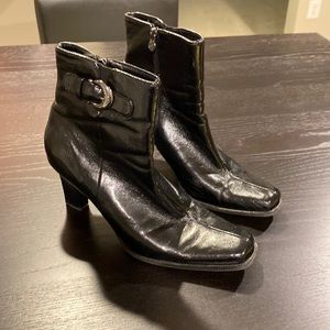 Vintage Etienne Aigner Black Heeled Booties; Carol Style; Women’s Size 8 1/2